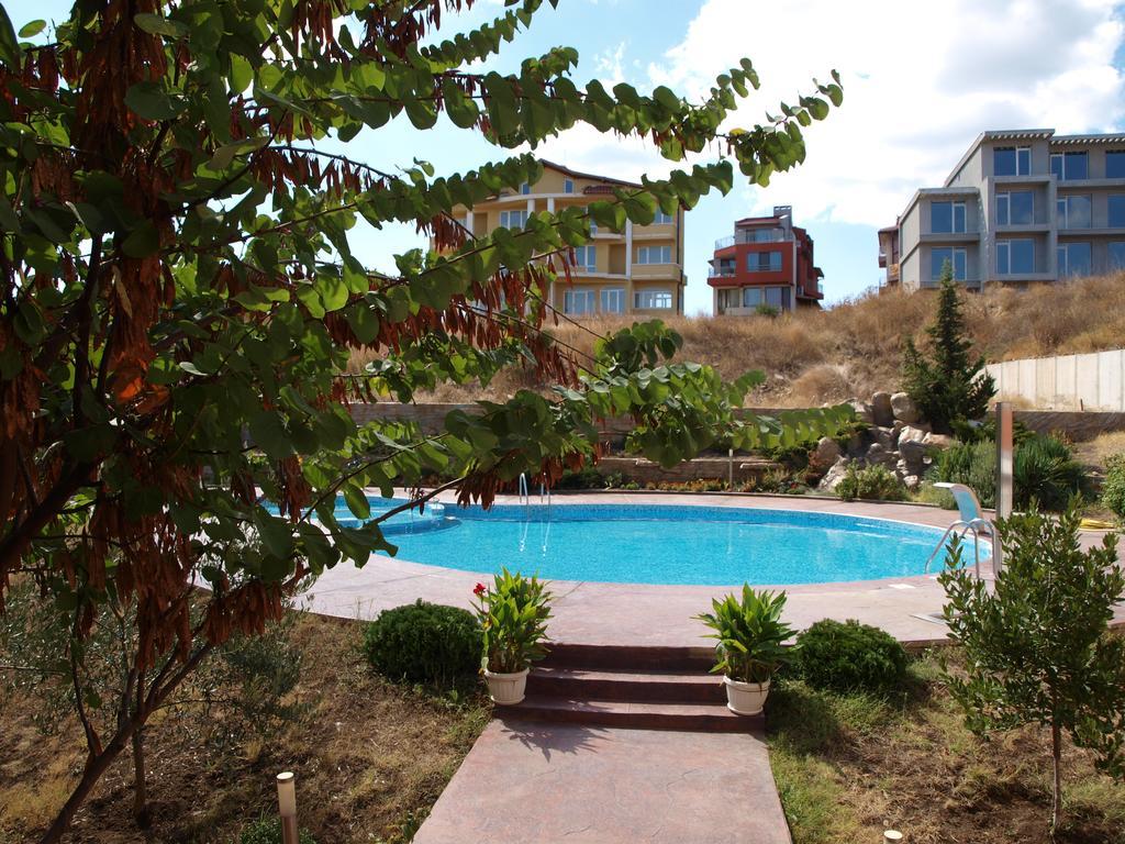 Apartments In Villa Rouge ソゾポル エクステリア 写真